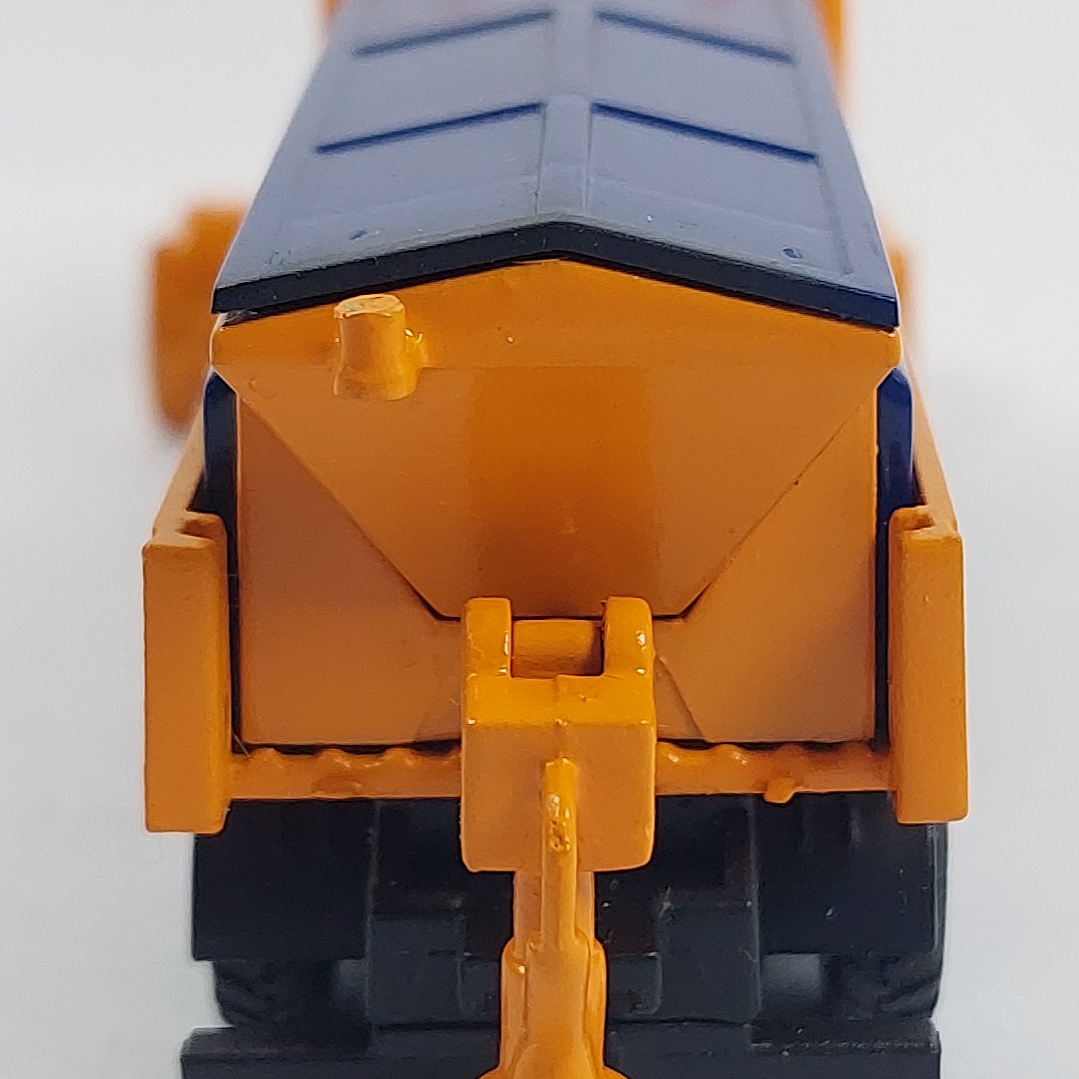 CAMION Scania P380 Quitanieves, A Escala De Colección 4