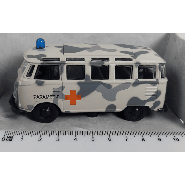 Volkswagen samba ambulancia maisto Escala 1-36