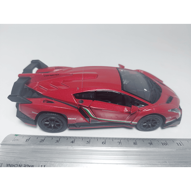 Lamborghini Veneno Carro A Escala 1/36 marca kinsmart 