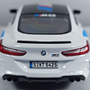 BMW M8 COMPETICION ﻿blanco Marca KINSMART ESCALA 1/36